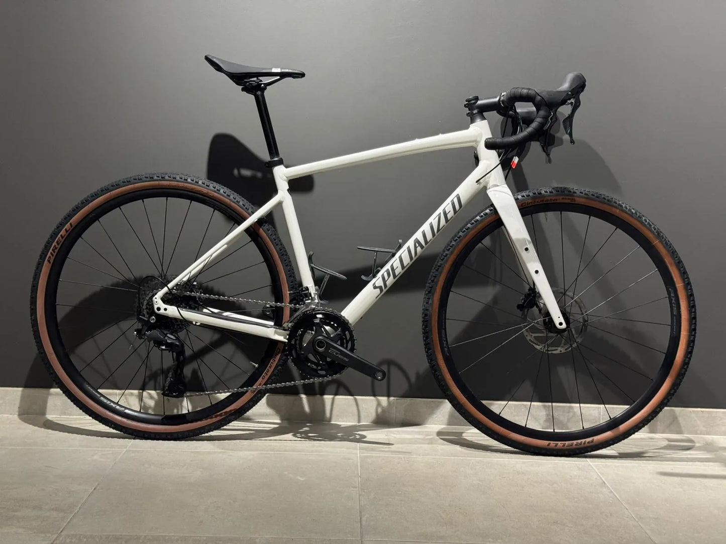 Gravel Specialized Diverge 3 Alloy Shimano CUES 2026 Tg 56 Usata