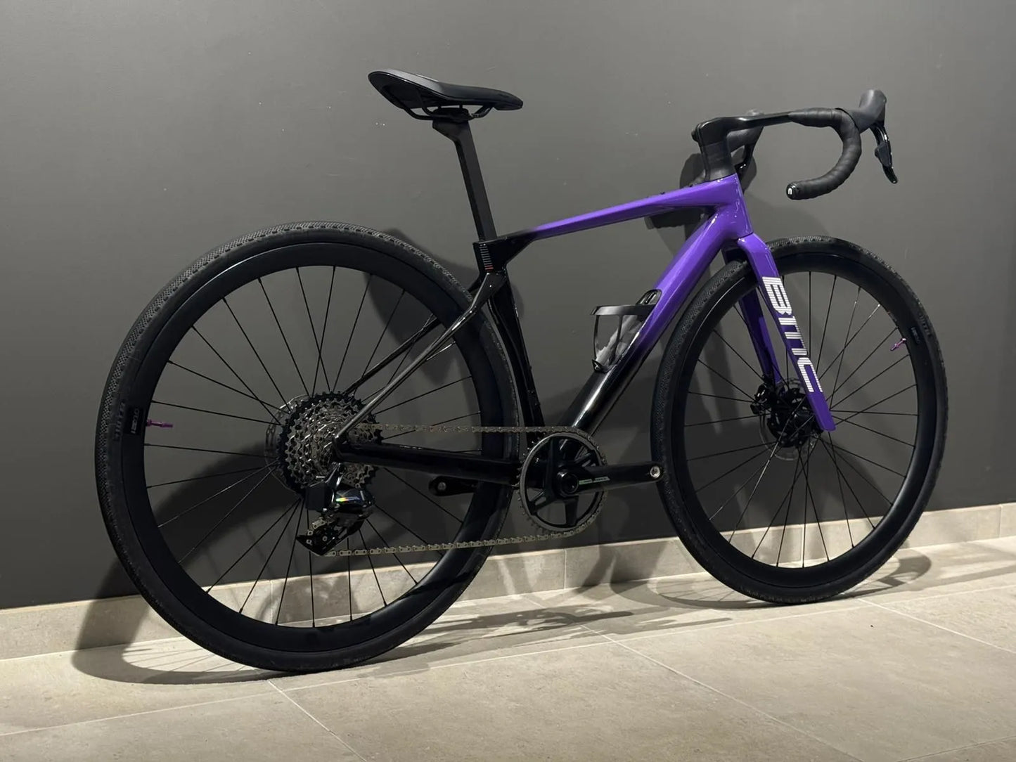 Gravel BMC Roadmachine 01 X ONE 2024 Tg 47 usata