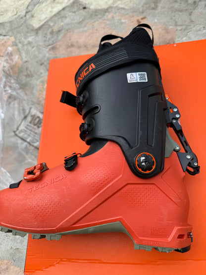Scarponi Tecnica zero g tour pro tg. 26.5 usati