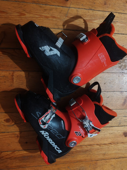scarponi Nordica da sci bambino  size 32-32.5