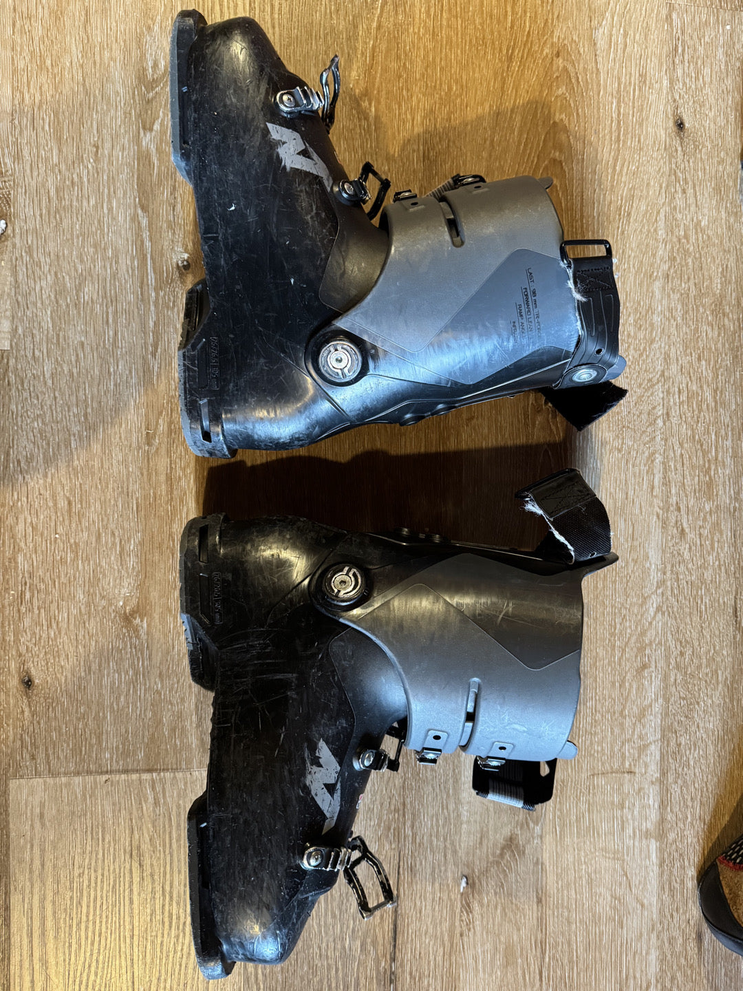 Scarpone sci Nordica Pro Machine 130 tg. 26.5 305mm usati