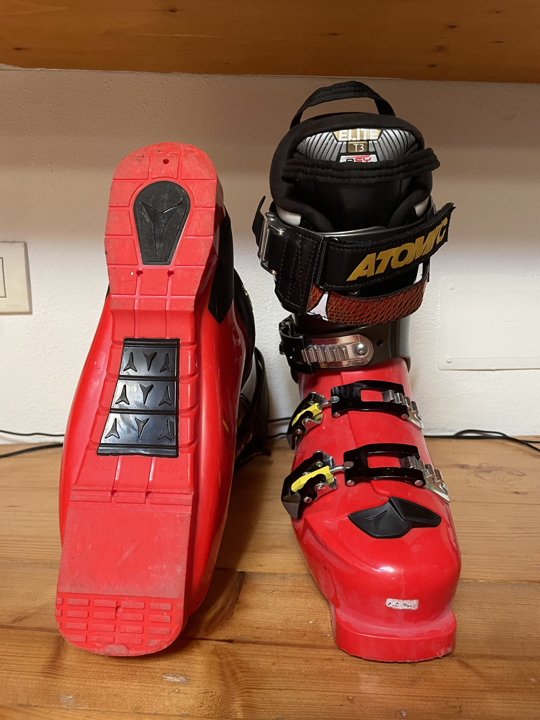 Scarponi sci Atomic Redster PRO 130 FIS usati
