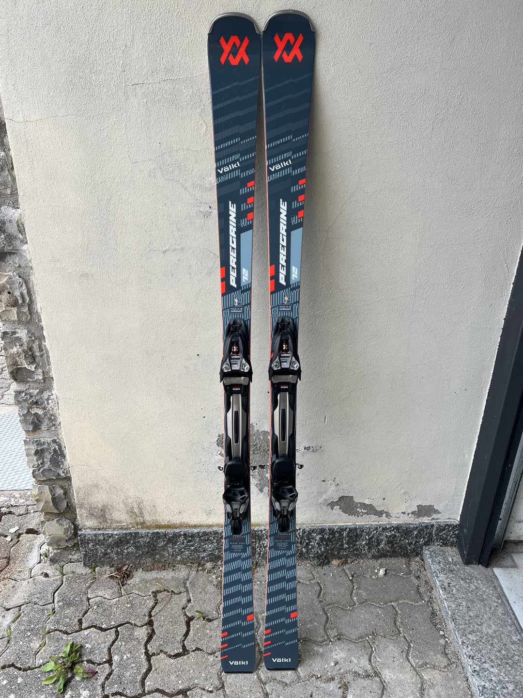 173cm sci Volkl Peregrine 72 Test r15.4 usati
