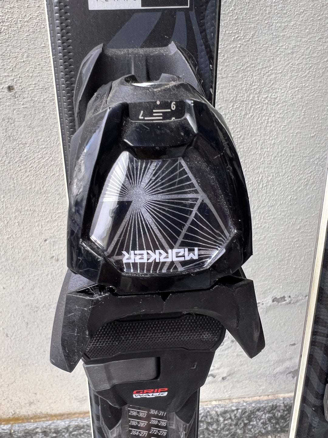 158cm sci Volkl Flair 72 r12.7 usato test N1