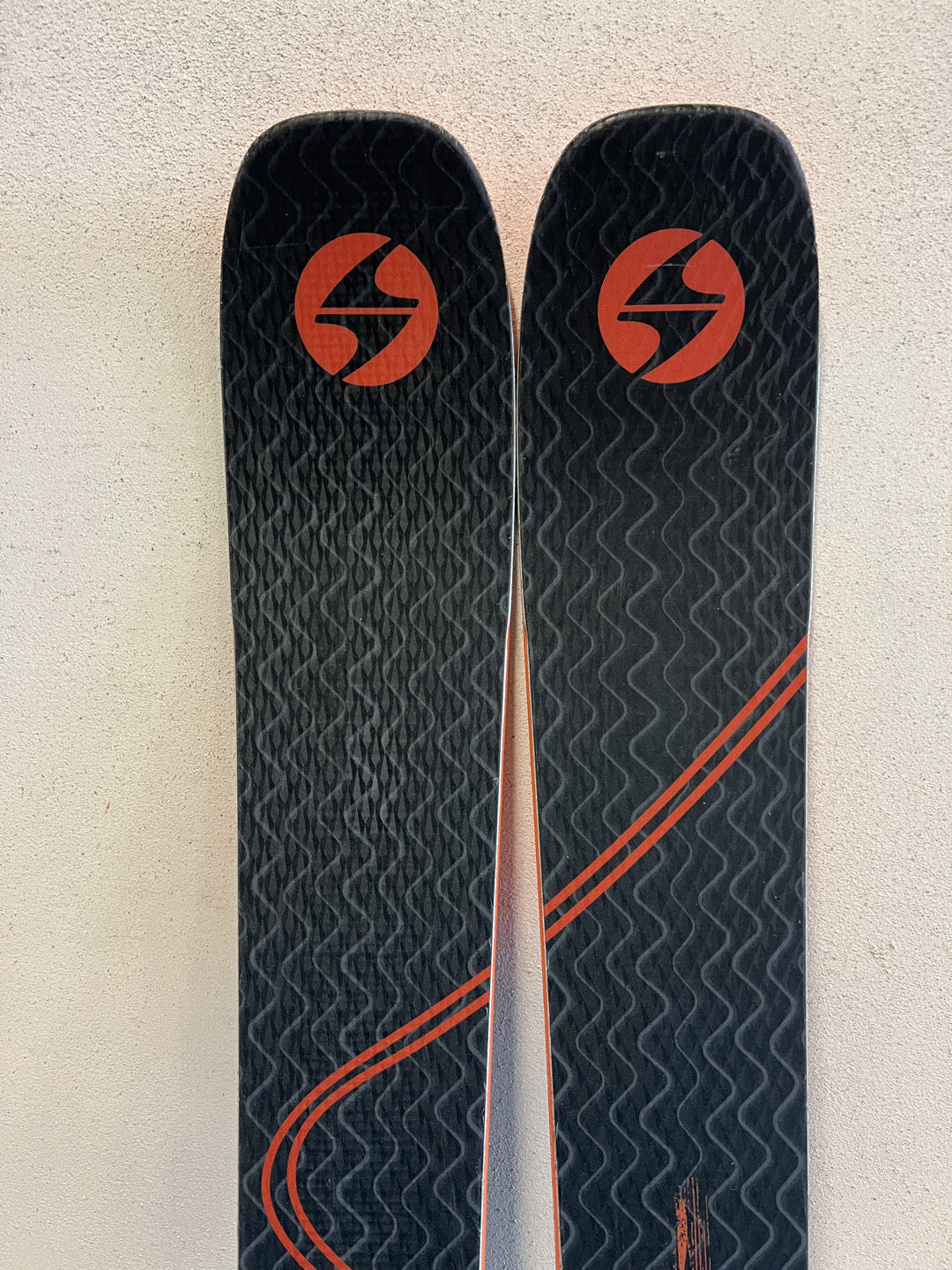 182cm Sci freeride Blizzard Anomaly88 r18 usato N1