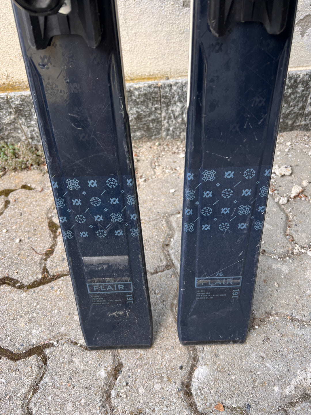 161cm sci Volkl Flair 76 r14.2 usato test