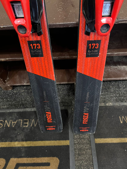 173cm ROSSIGNOL Forza 70° V-Titanal Konect 2025 usato