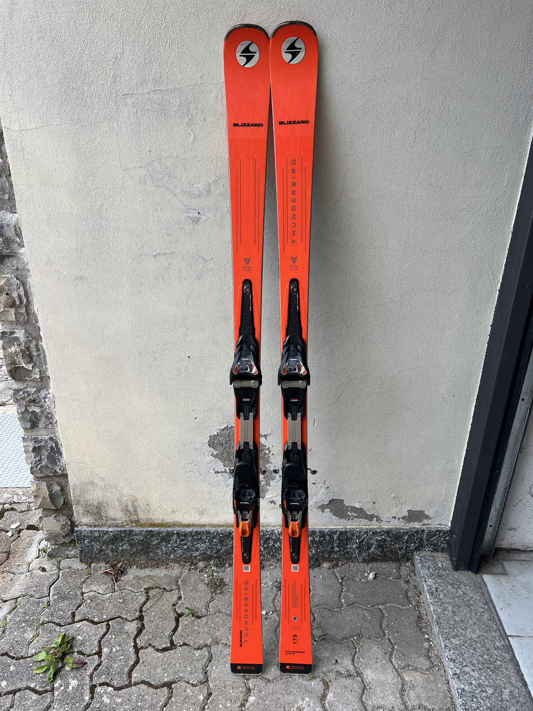 175cm sci Blizzard Thunderbird Ltd Test r18 usati