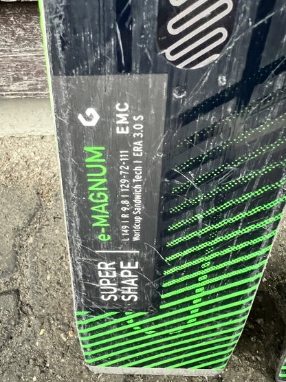 149cm sci Head Supershape eMagnum r9.8 usato N273