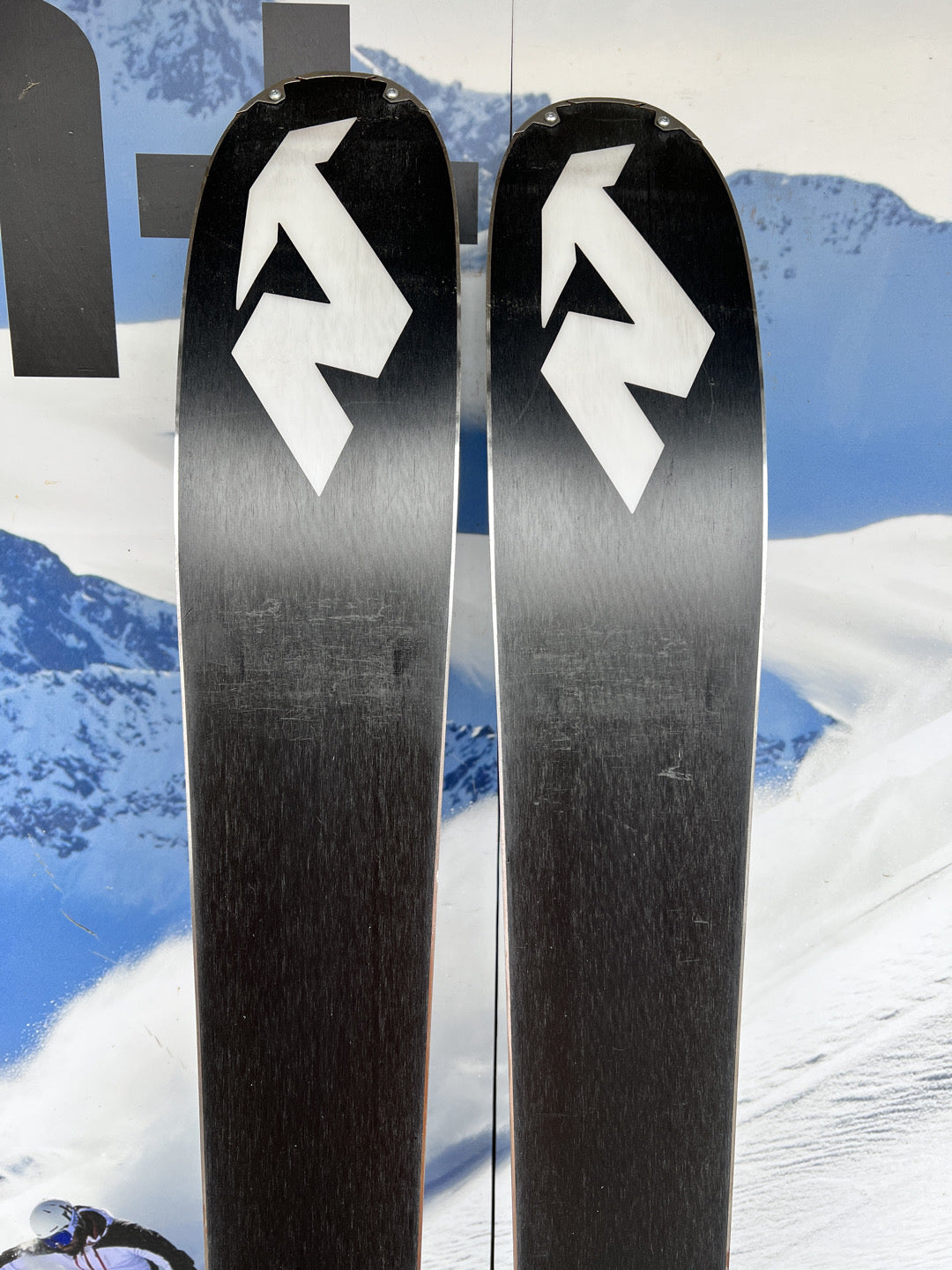 179cm Sci freeride Nordica Navigator85 r16.5 usato