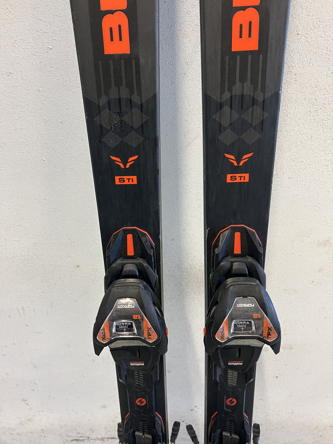 166cm sci Blizzard S TI Test r14.5 usati N1