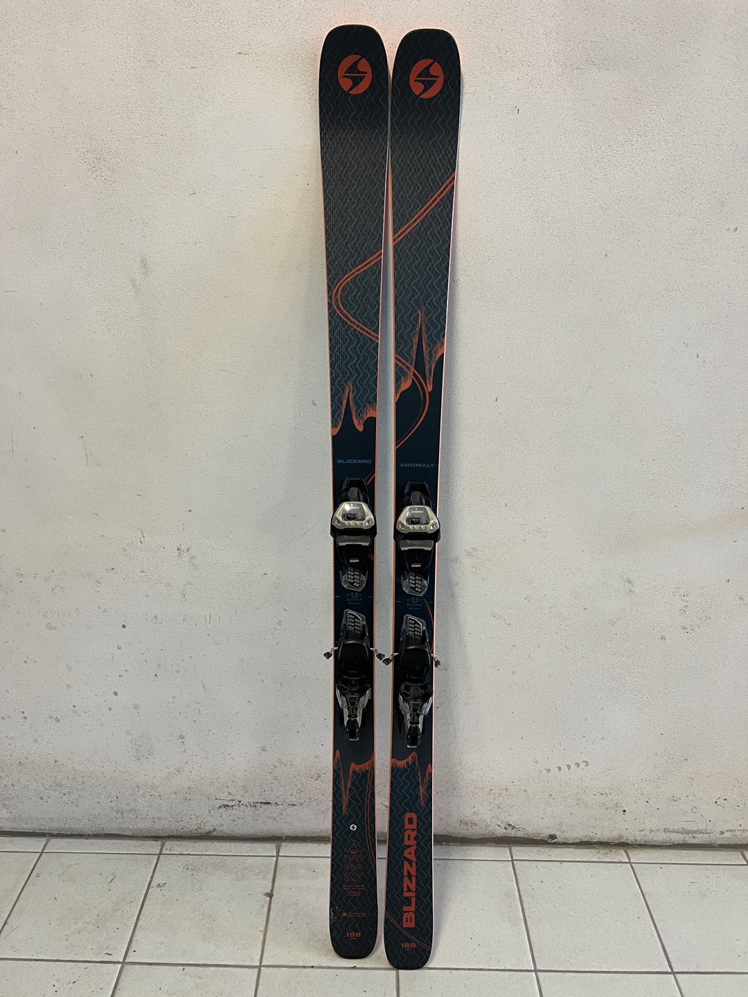 188cm Sci freeride Blizzard Anomaly88 r19 usato N1