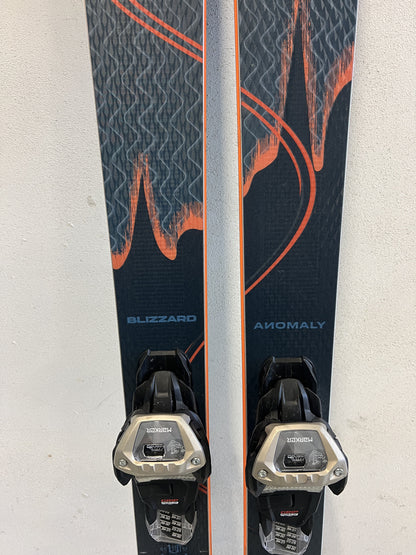 188cm Sci freeride Blizzard Anomaly88 r19 usato N1