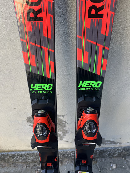 149cm sci Rossignol Hero FIS SLJ r11 usato 2025 N2