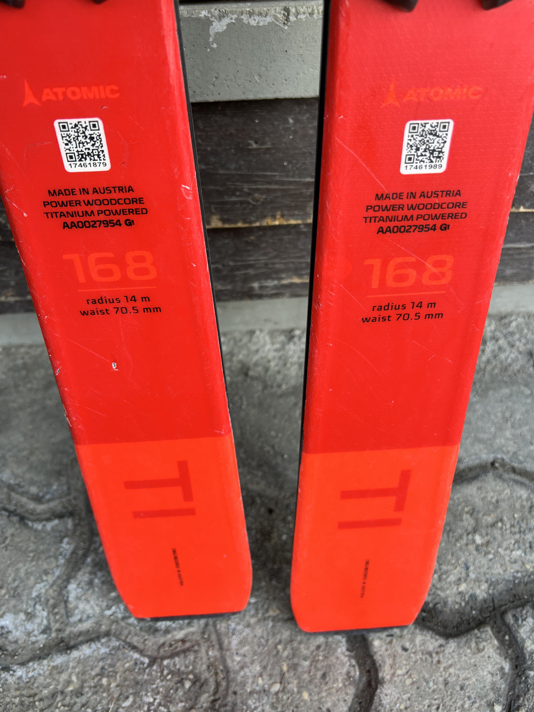 168cm sci Atomic TI multiraggio r14 usati N30