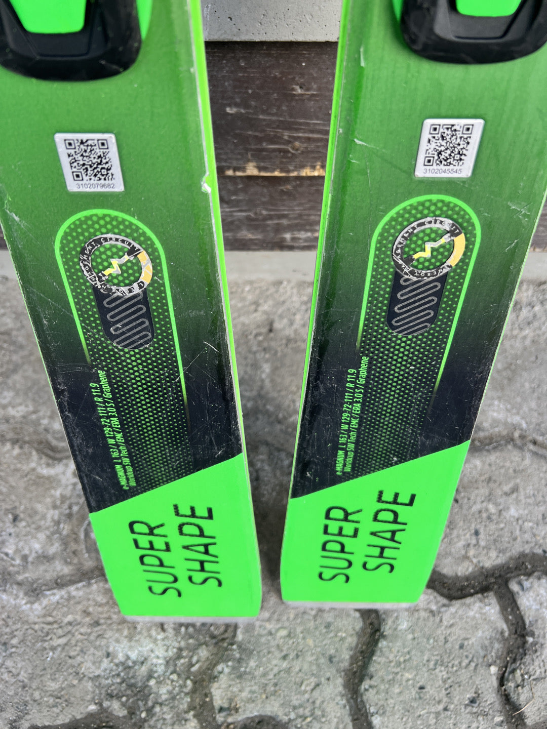 163cm sci Head Supershape e-Magnum r11.9 2023 usati