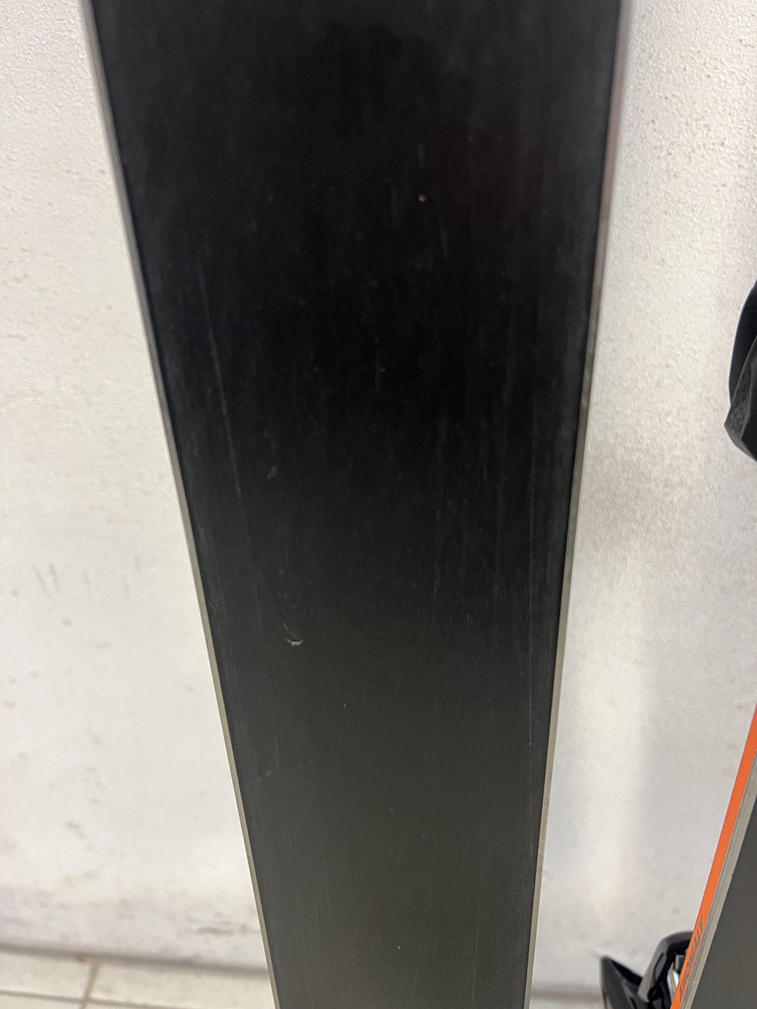 176cm Sci freeride Blizzard Anomaly 88 r16.5 usato