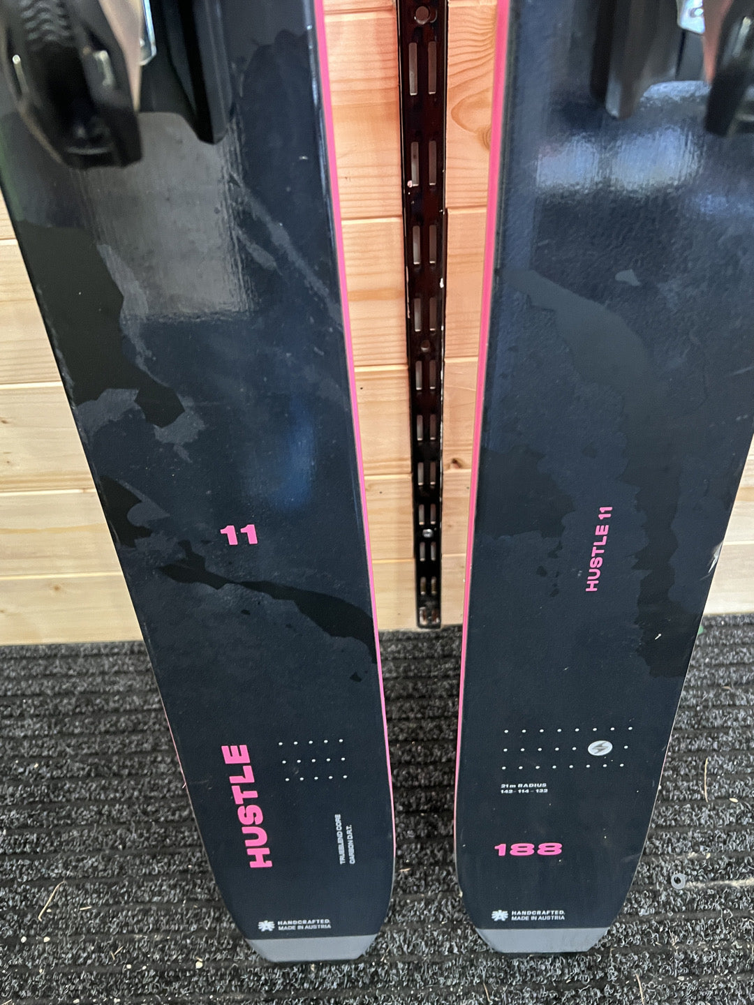 188cm Sci freeride Blizzard Hustle11 r21 usato N177