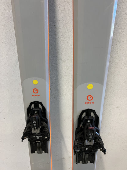 178cm Blizzard G085 Sci touring + attacchi + pelli