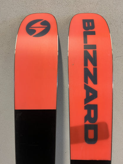 186cm Sci freeride Blizzard Rustler 10 r18.5 usato