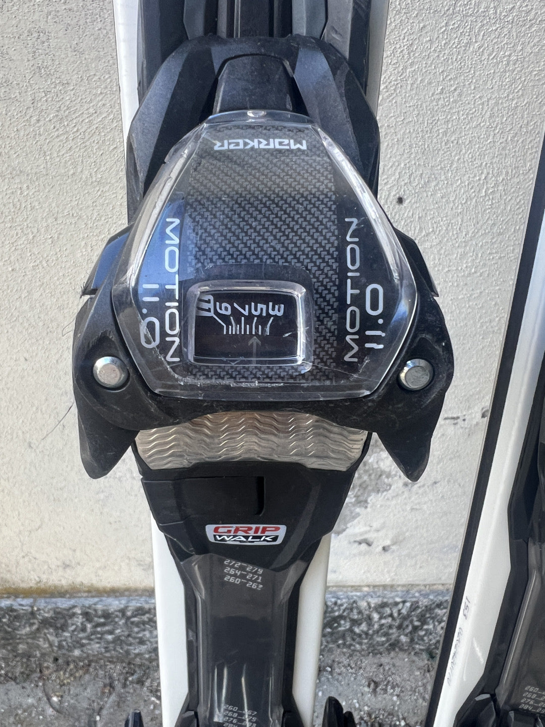 153cm sci Volkl Flair SC r12.4 usato