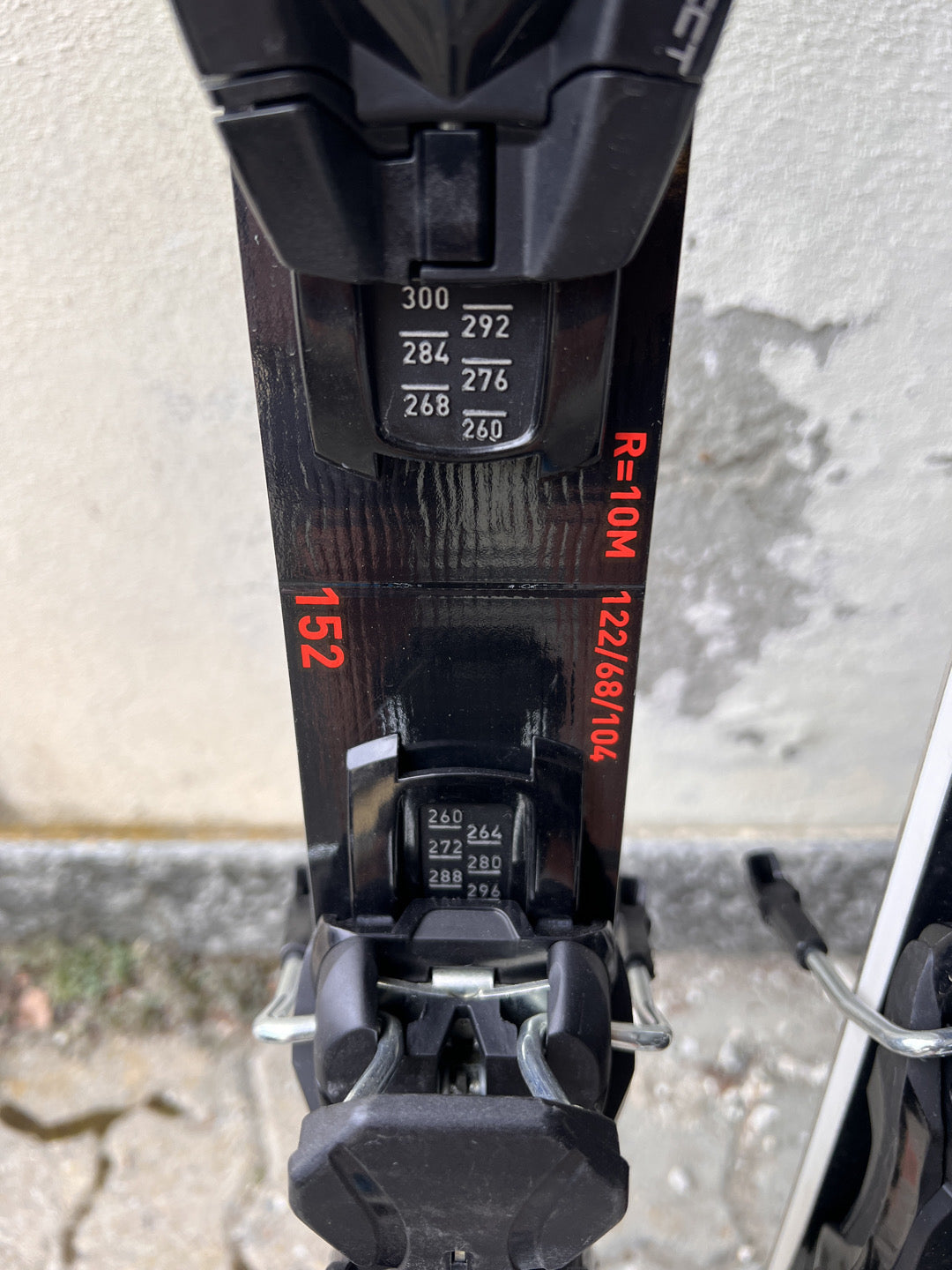 152cm Rossignol Hero Carve r10 test usato