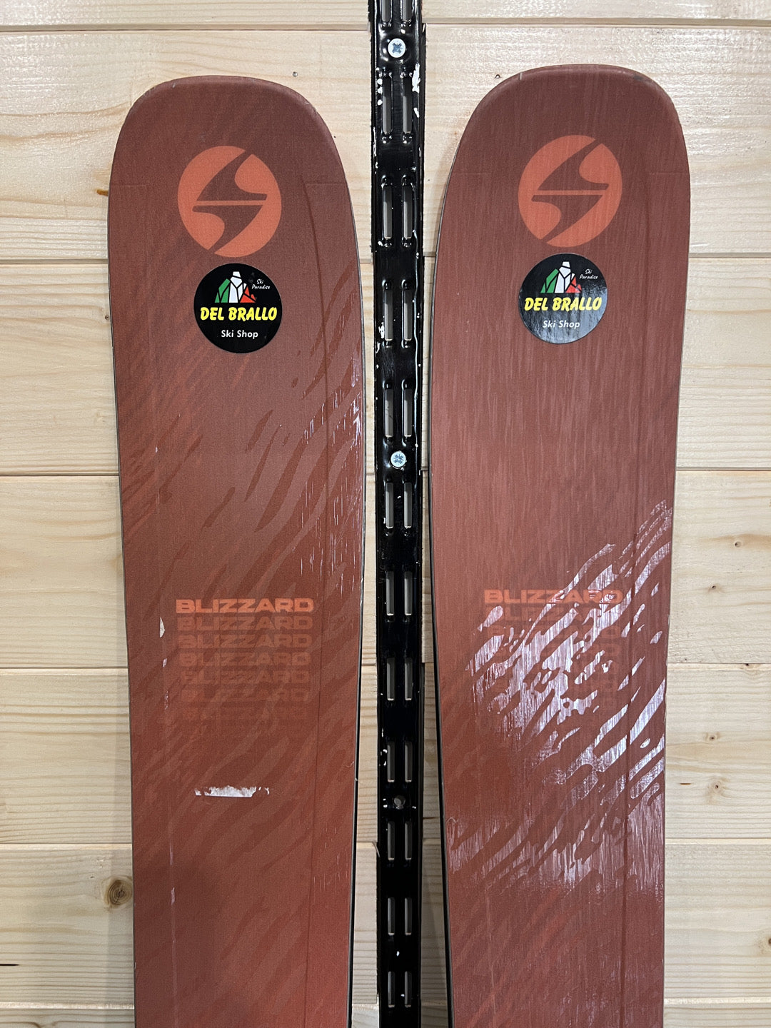180cm Sci freeride Blizzard Rustler 9 r17 usato