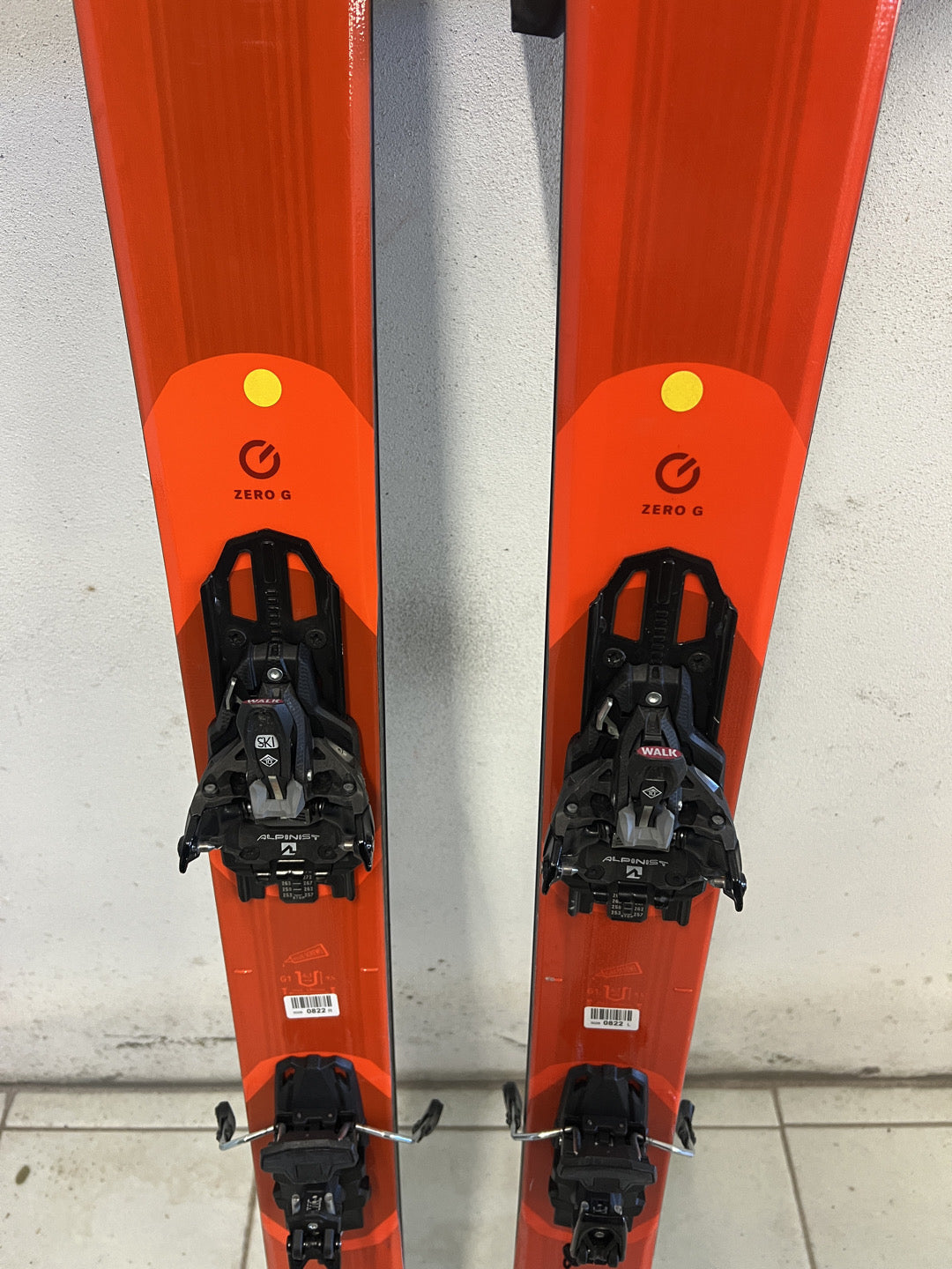 164cm Blizzard G095 Sci + attacchi + pelli (N0822)