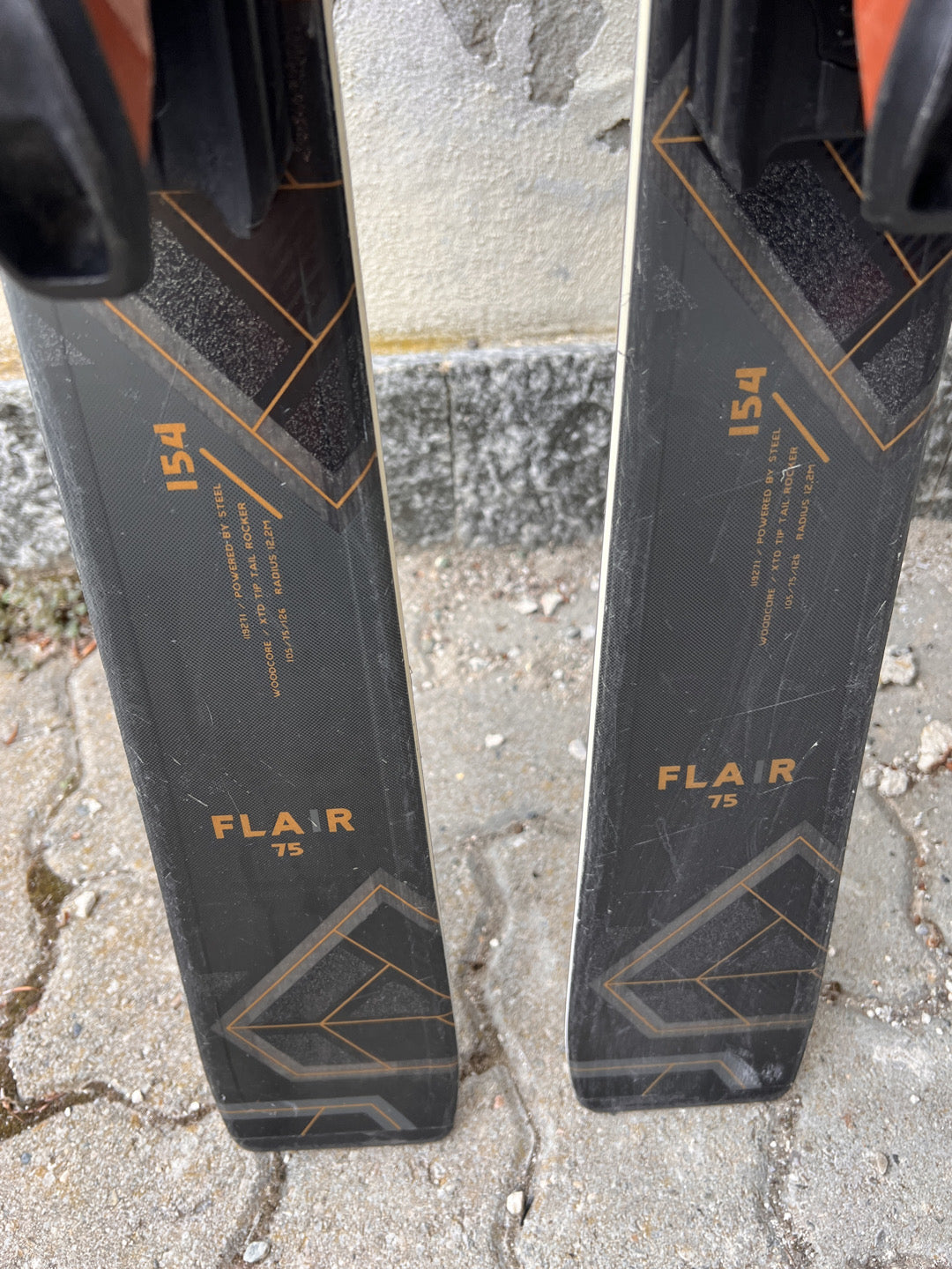 154cm sci Volkl Flair 75 r12.2 usato N132 8617