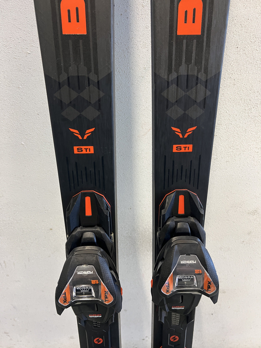 172cm sci Blizzard S TI Test r15.5 usati N1