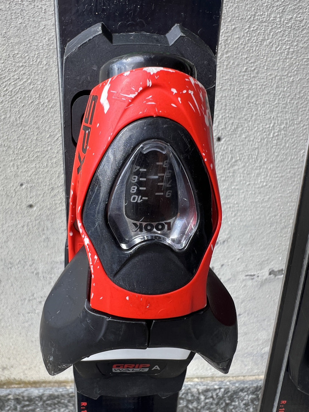 142cm sci Rossignol Hero FIS SLJ r10 usato 2025 N2