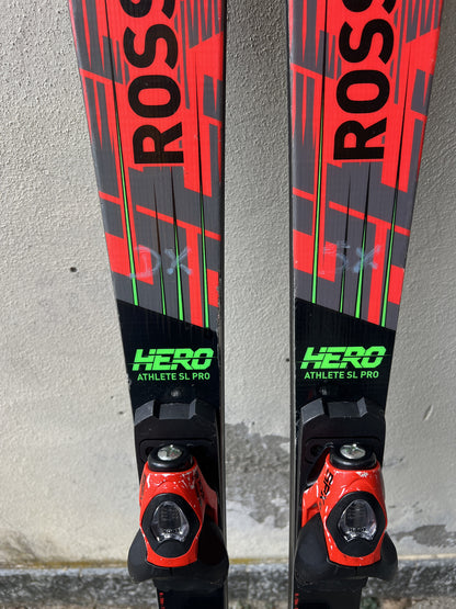 142cm sci Rossignol Hero FIS SLJ r10 usato 2025 N2