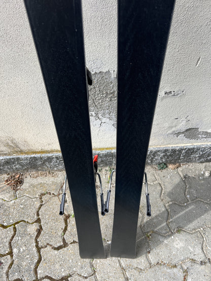 142cm sci Rossignol Hero FIS SLJ r10 usato 2025 N2