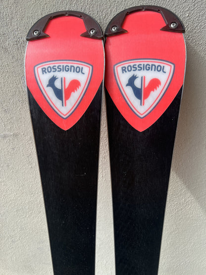 142cm sci Rossignol Hero FIS SLJ r10 usato 2025 N2