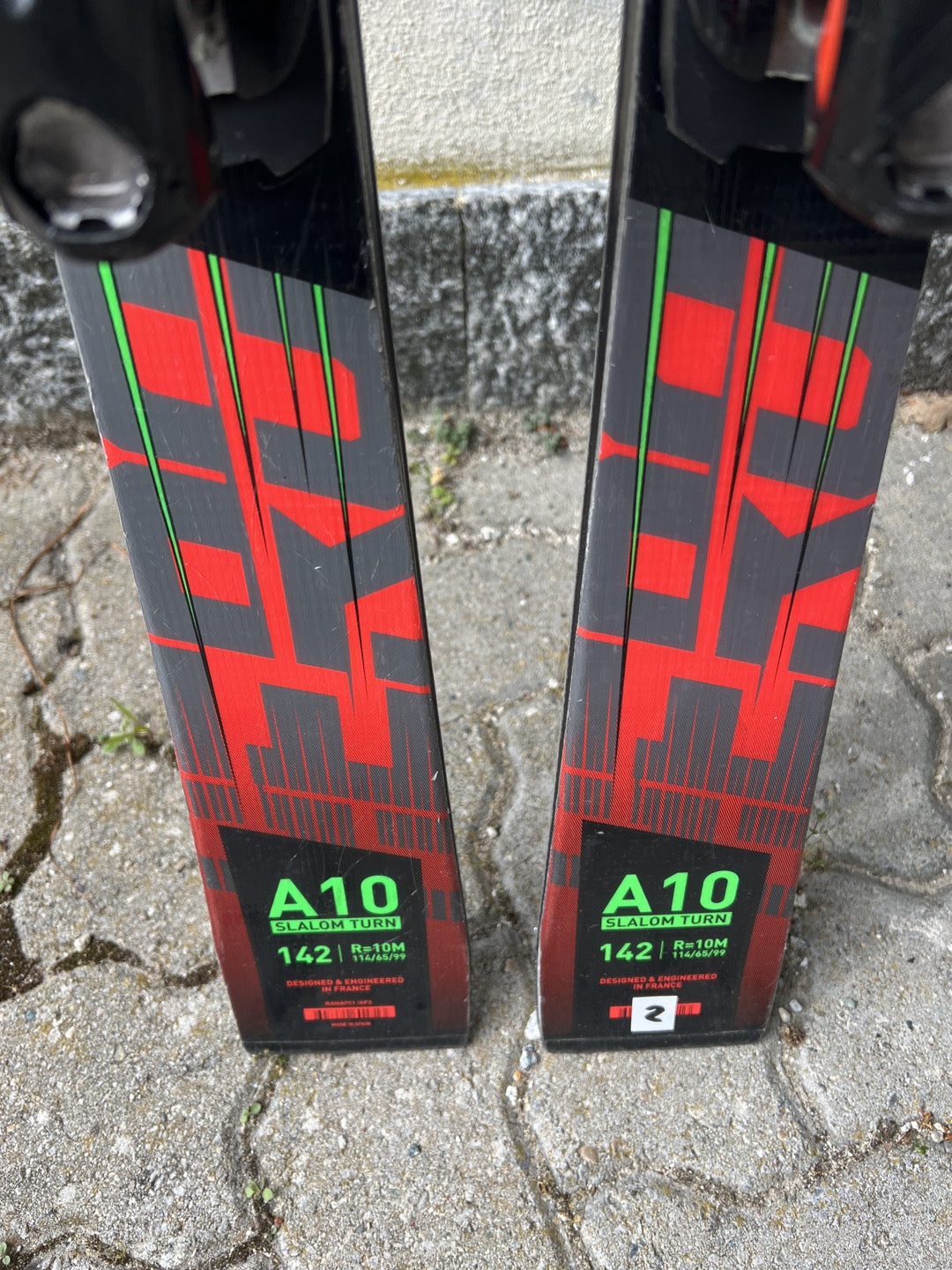 142cm sci Rossignol Hero FIS SLJ r10 usato 2025 N2