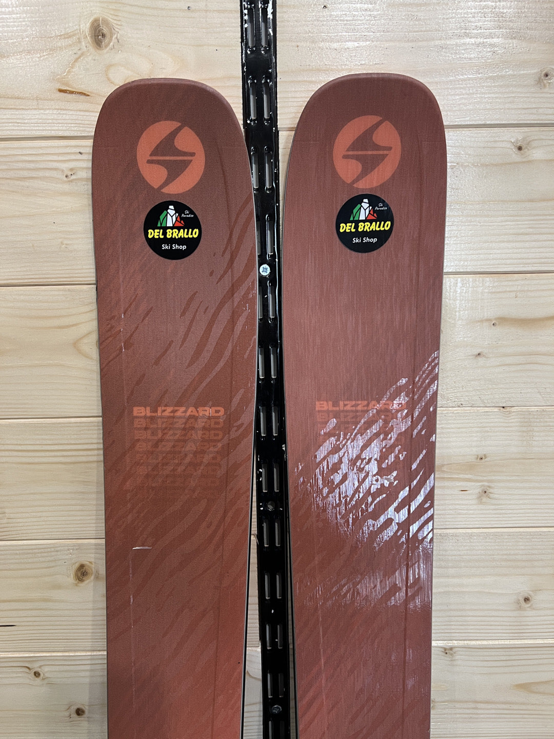 174cm Sci freeride Blizzard Rustler 9 r16 usato