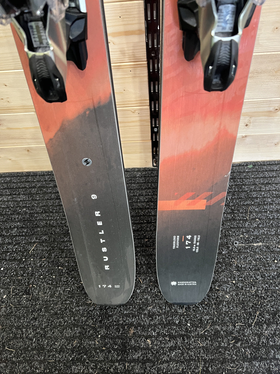 174cm Sci freeride Blizzard Rustler 9 r16 usato