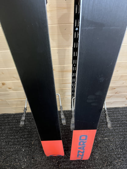 174cm Sci freeride Blizzard Rustler 9 r16 usato