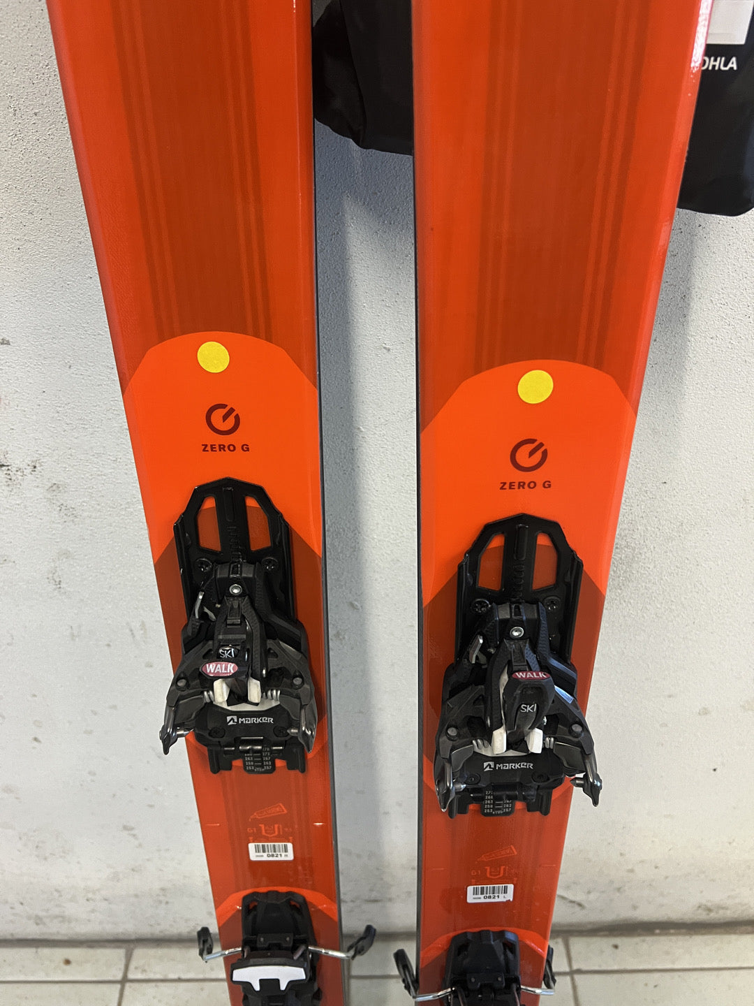 157cm Blizzard G095  Sci + attacchi + pelli (N0821