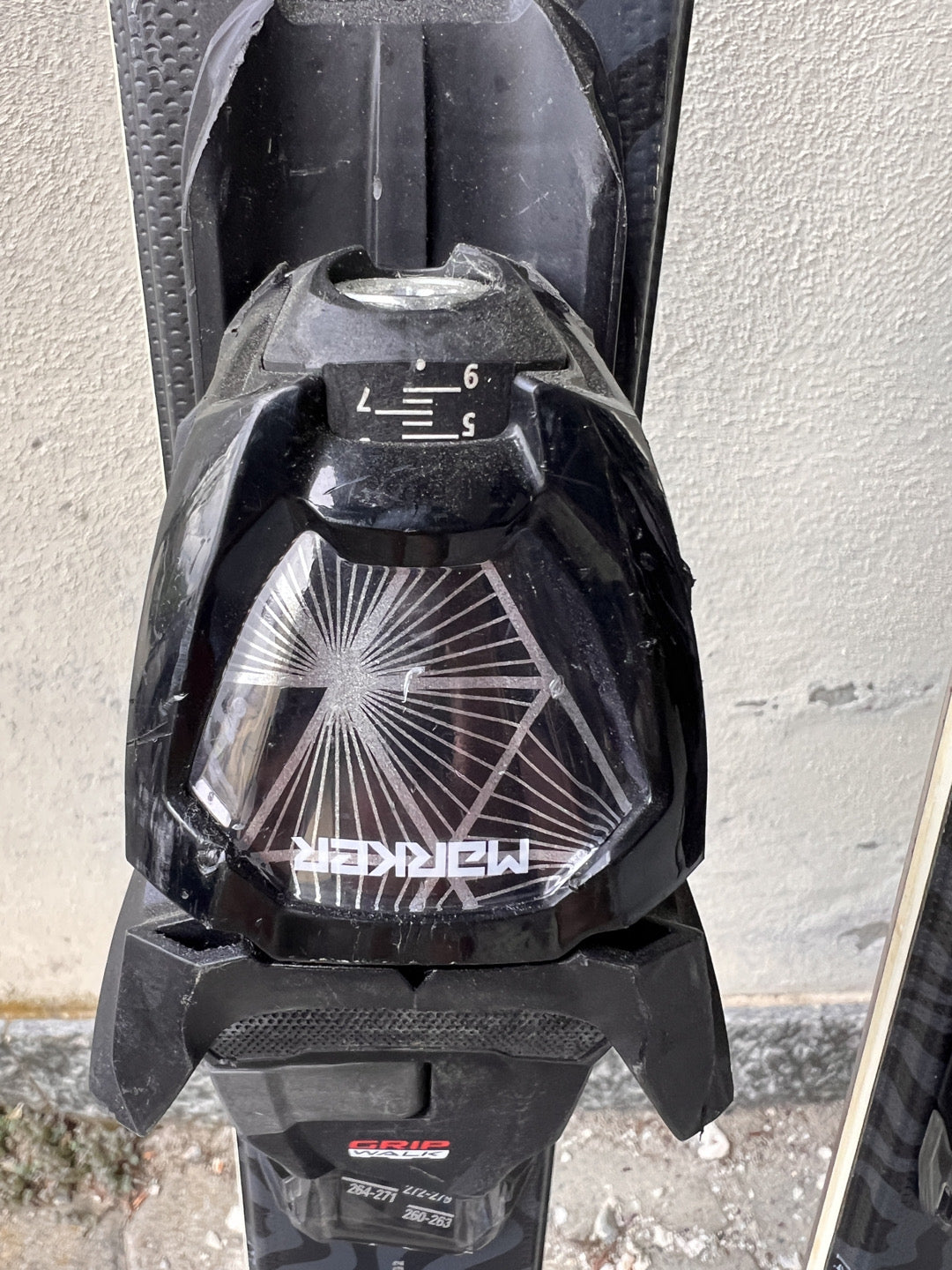 144cm sci Volkl Flair 72 r10.1 usato test