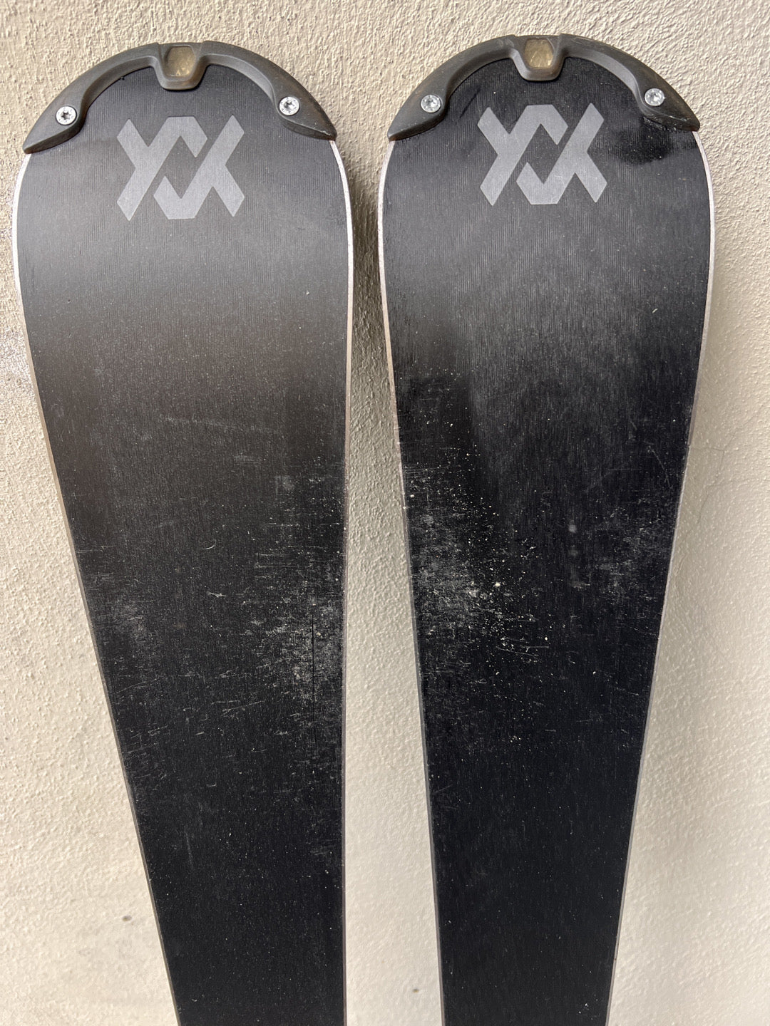 144cm sci Volkl Flair 72 r10.1 usato test