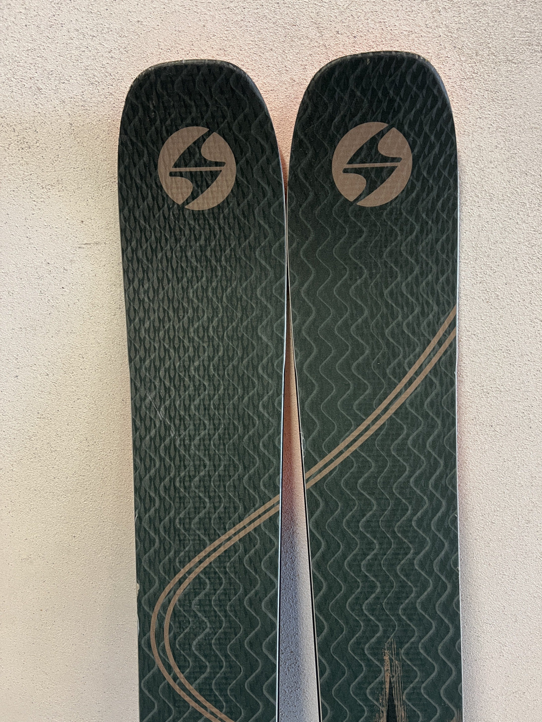 182cm Sci freeride Blizzard Anomaly94 r19.5 usato