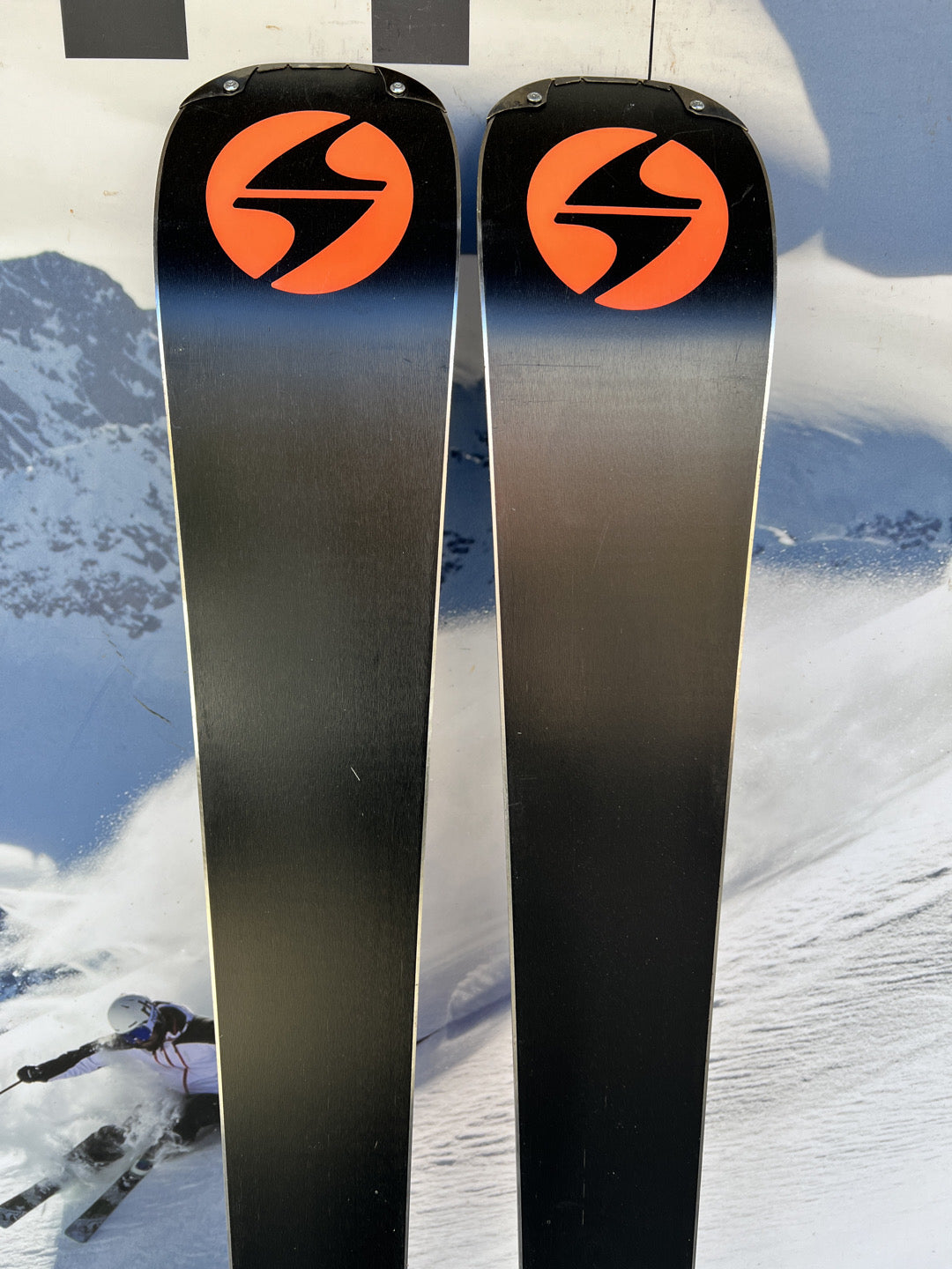 166cm sci Blizzard HRC r14.5 usati N234