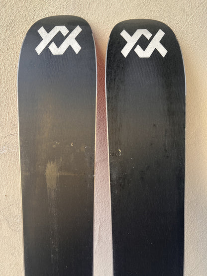 184cm Sci freeride Volkl Mantra M6 96 usato N1
