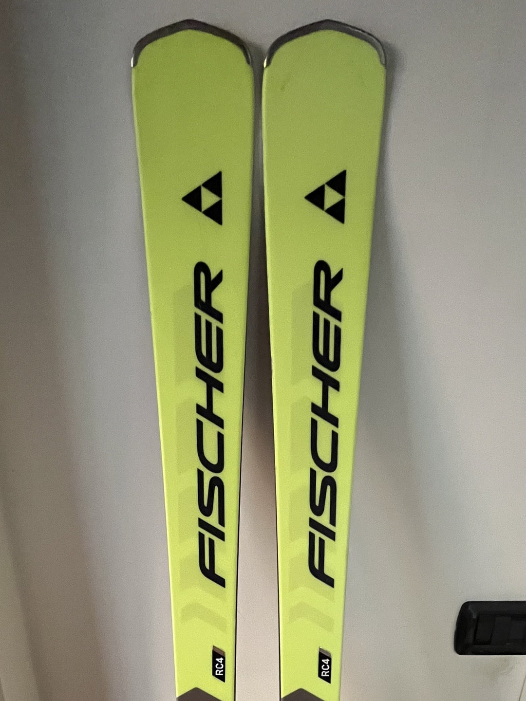 Sci Fischer RC4 PWR TI 165 cm r14.5 usati