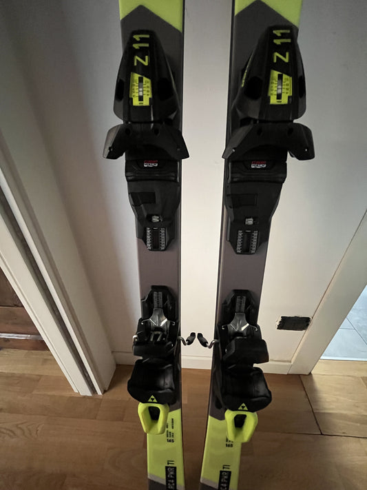 Sci Fischer RC4 PWR TI 165 cm r14.5 usati