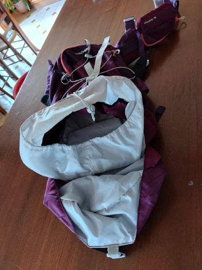 Zaino da trekking Quechua MH100 30L viola usato