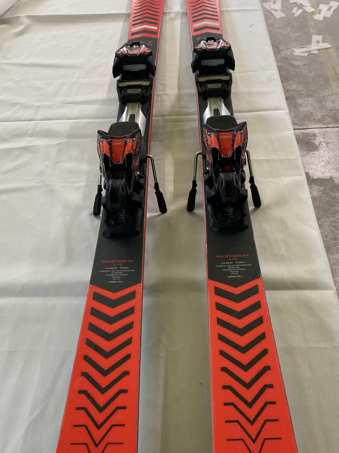 sci Völkl racetiger 175cm r18 usati