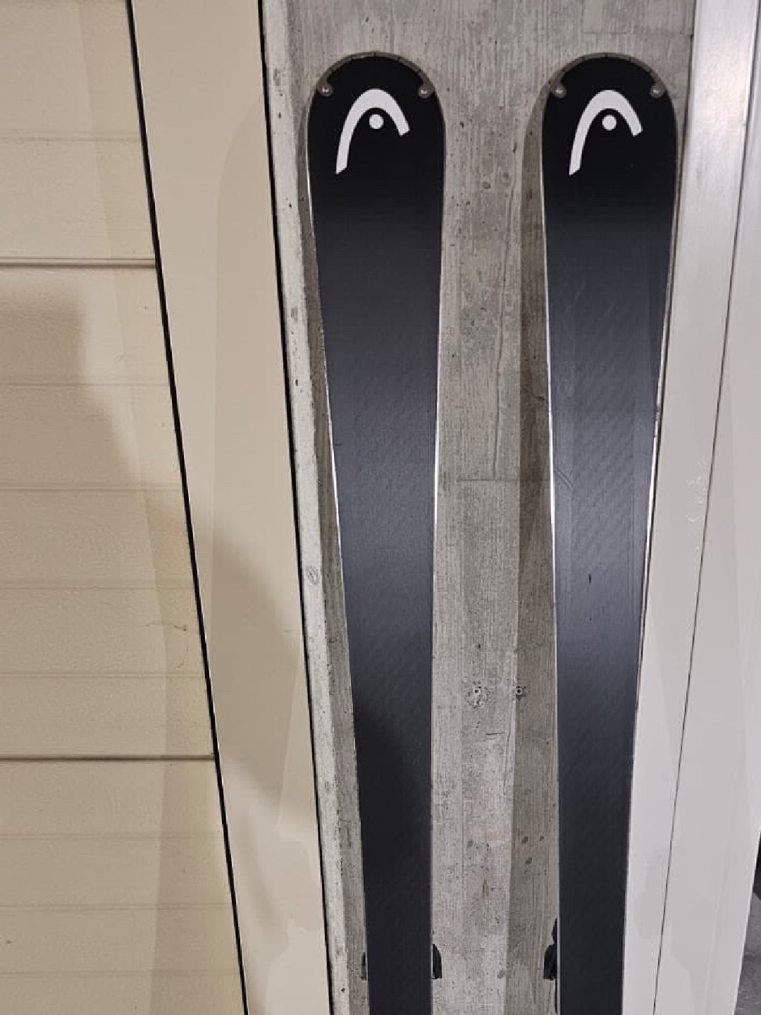 175cm Sci Head modello E-SPEED stagione 2024/2025 usati