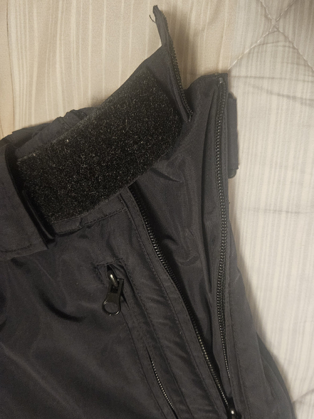 pantaloni Energiapura full zip 12 anni usato